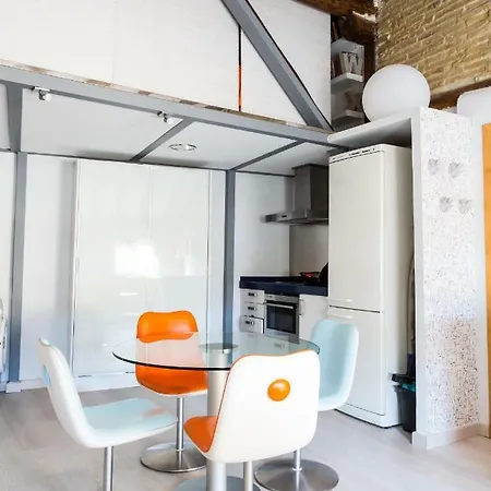 Fantastica Buhardilla Pz. Pilar Apartamento *