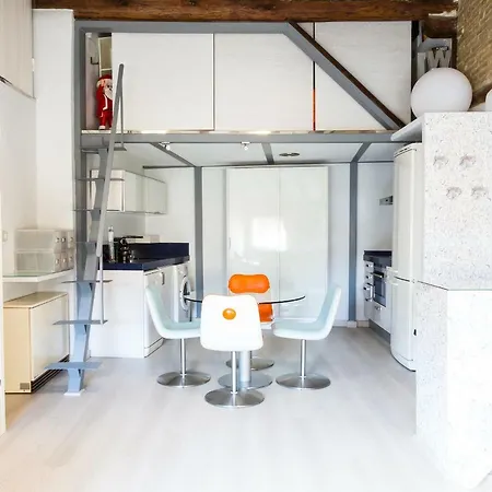Fantastica Buhardilla Pz. Pilar Apartment *
