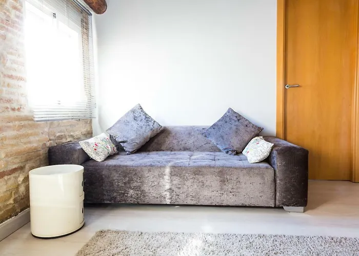 Fantastica Buhardilla Pz. Pilar * Zaragoza